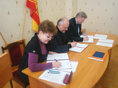 13:08 В городе Шумерле подписано трехстороннее Соглашение о социальном партнерстве